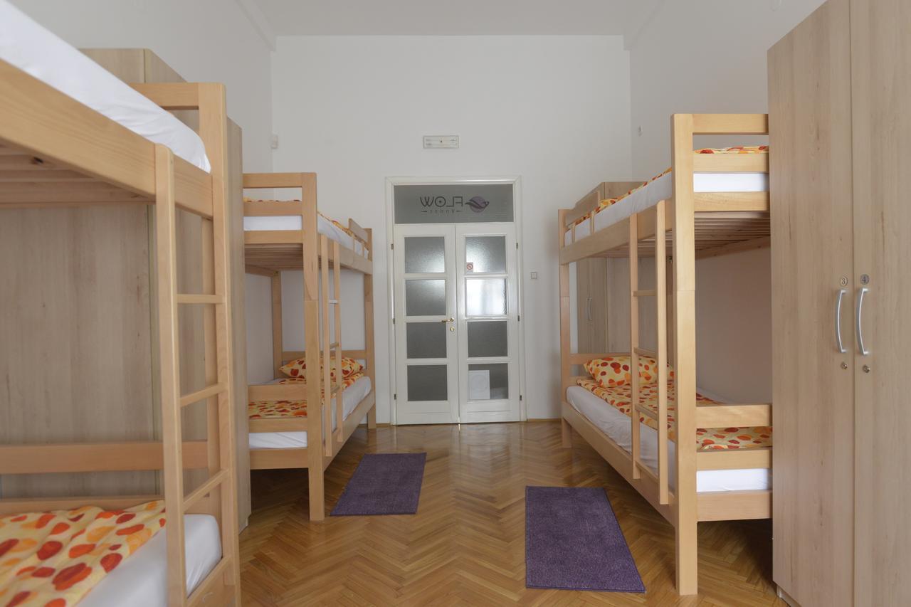 Hostel Flow House Centar Novi Sad Esterno foto